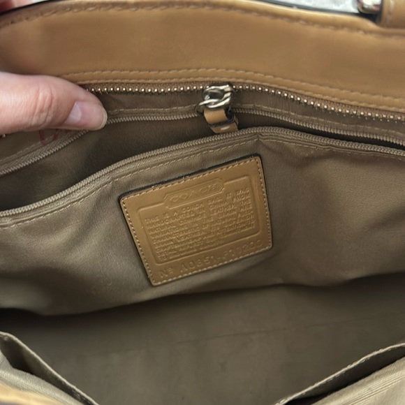 VTG Coach Hampton tan leather mini shoulder bag buckle handle horse bit footed - Picture 8 of 13